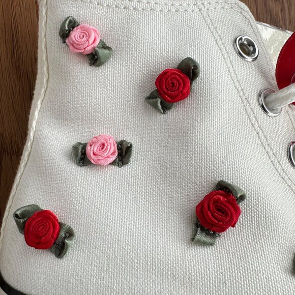 🌹Converse Chuck 70 Valentine 3D Rose Embroidered Hi 6 Men's Beige Heart A10637C - Picture 11 of 11